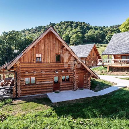 Chalets De Fougerousse Chambon-sur-Lac Exterior photo